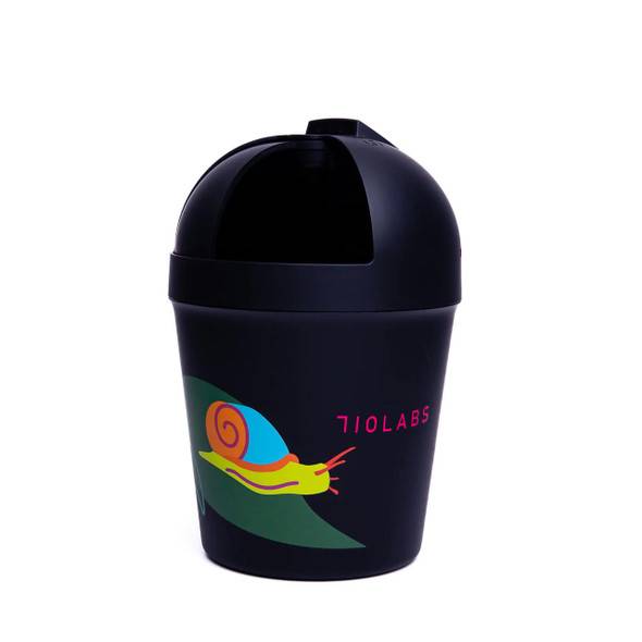  710 Labs: Persy's Motion Sensor Trash Can 
