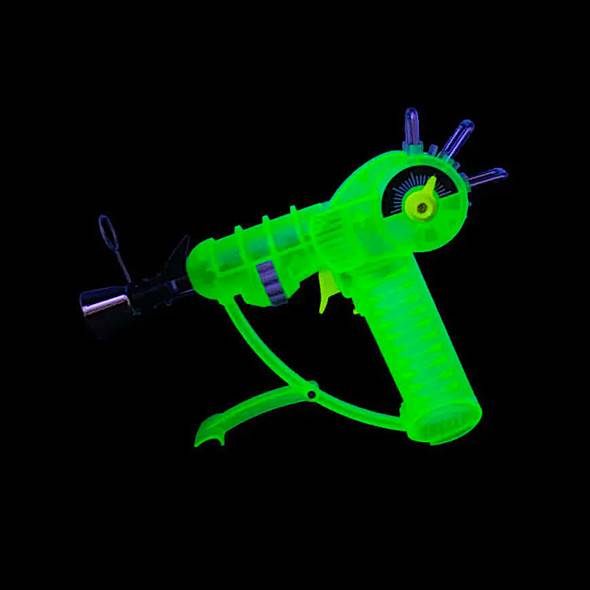 THiCKet Ray Gun Torch Lighter: THiCKet Spaceout Torch - Glow in the Dark Green 