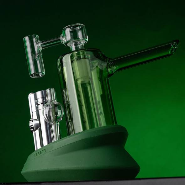 HAMR Green: Dab Rig with Built In Torch and Quartz Banger